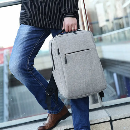 Zaino USB Antifurto per Laptop – Zaino da Viaggio Unisex in Nylon per Scuola, Lavoro, Università - N.1 Online