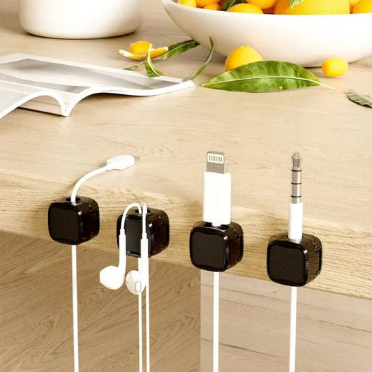 Organizer Magnetico per Cavi da Scrivania – Set 10 Clip Adesive Sottoscrivania, Regolabili, per Gestione Cavi USB, HDMI e Alimentazione Nero - N.1 Online