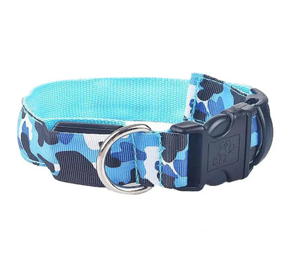 Collare Luminoso per Cani Camouflage – Regolabile con 3 Modalità LED, in Nylon Resistente, Sicuro per Passeggiate Notturne - N.1 Online