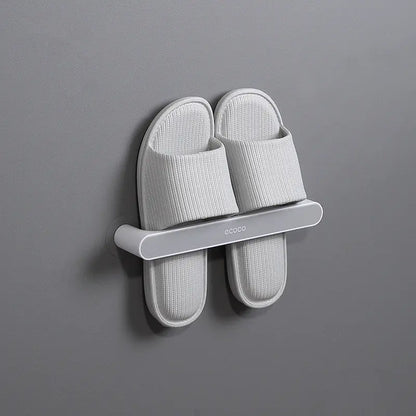 Scarpiera da Parete Salvaspazio  – Porta Pantofole Adesivo Senza Fori, Design Moderno in Plastica 100% Nuova - N.1 Online