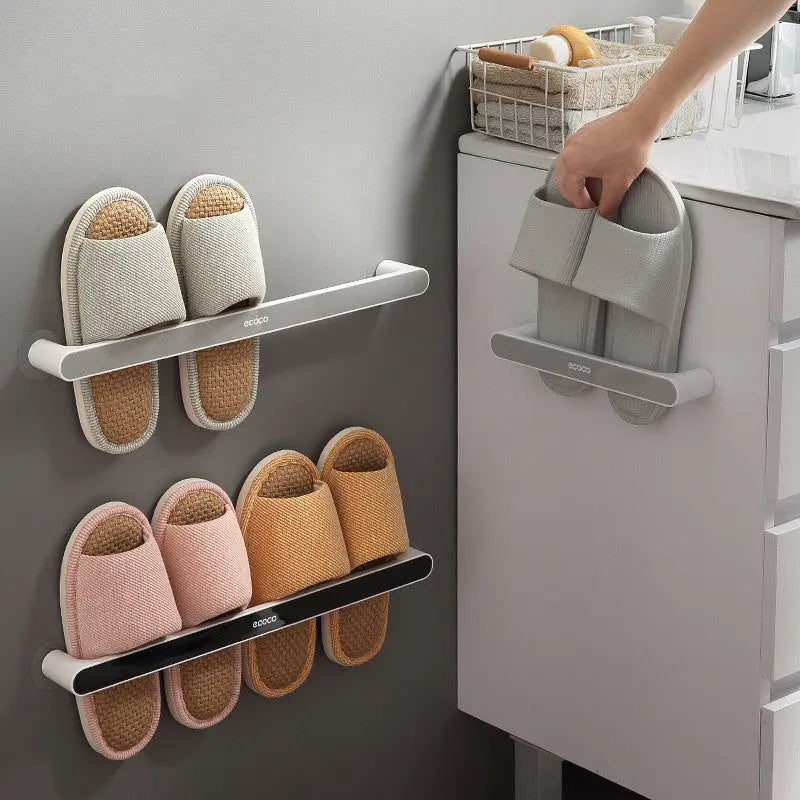 Scarpiera da Parete Salvaspazio  – Porta Pantofole Adesivo Senza Fori, Design Moderno in Plastica 100% Nuova - N.1 Online