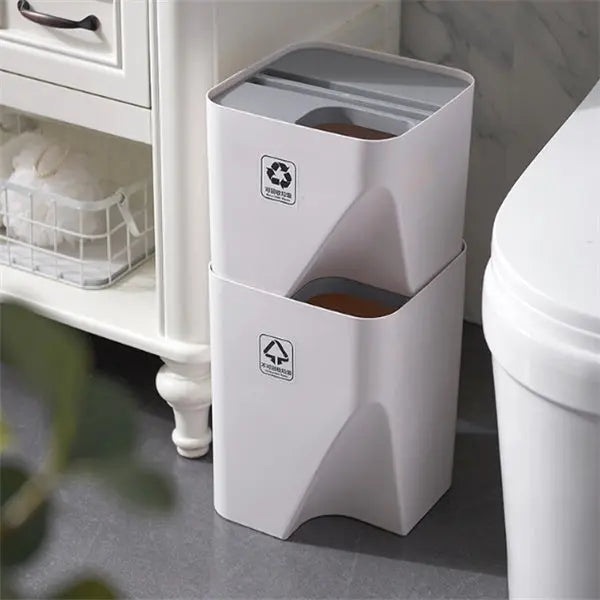 Cestino Raccolta Differenziata Impilabile per Cucina e Bagno – Pattumiera Salvaspazio con Coperchio, Separazione Asciutto e Bagnato - N.1 Online